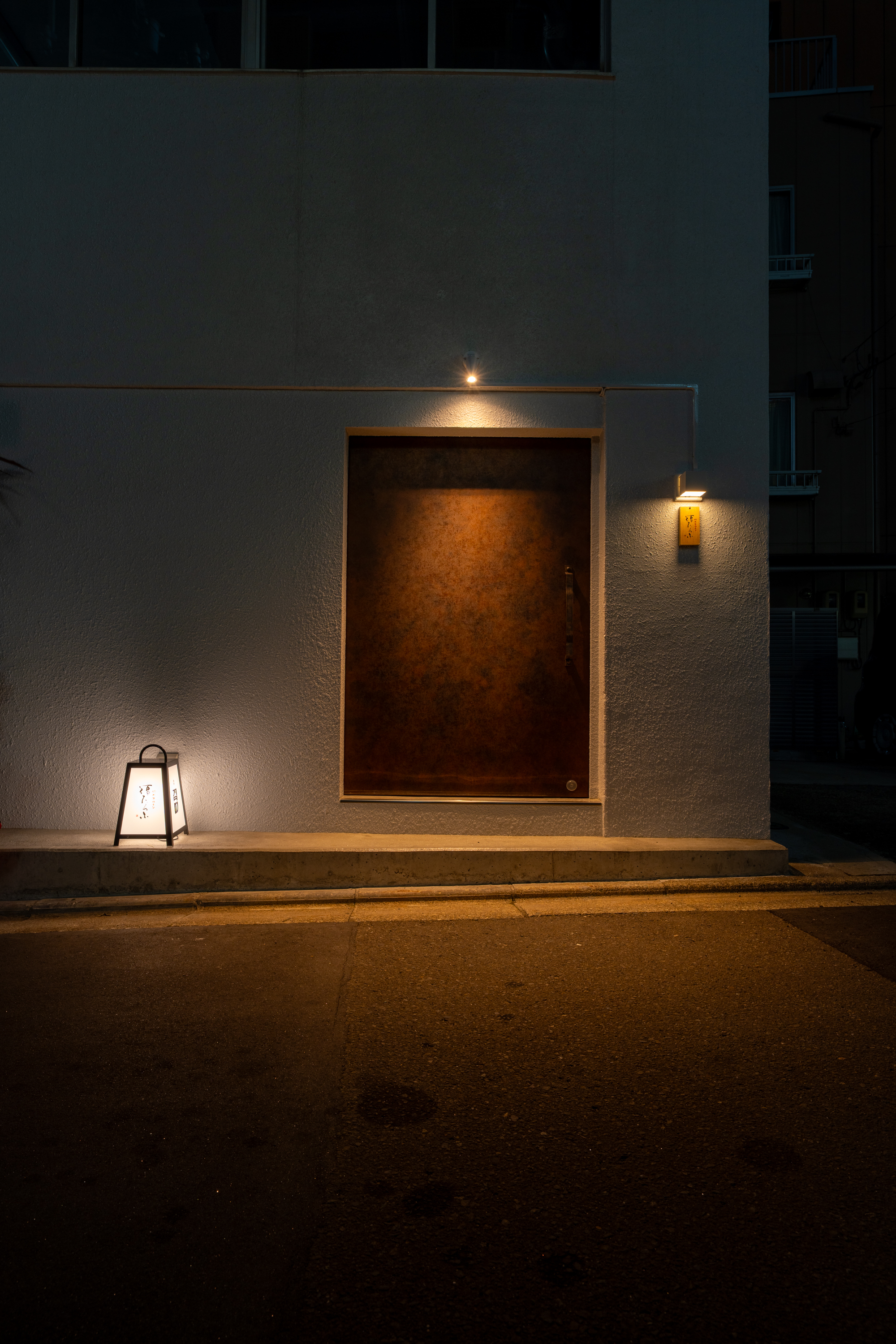 落ち着いた雰囲気の店内